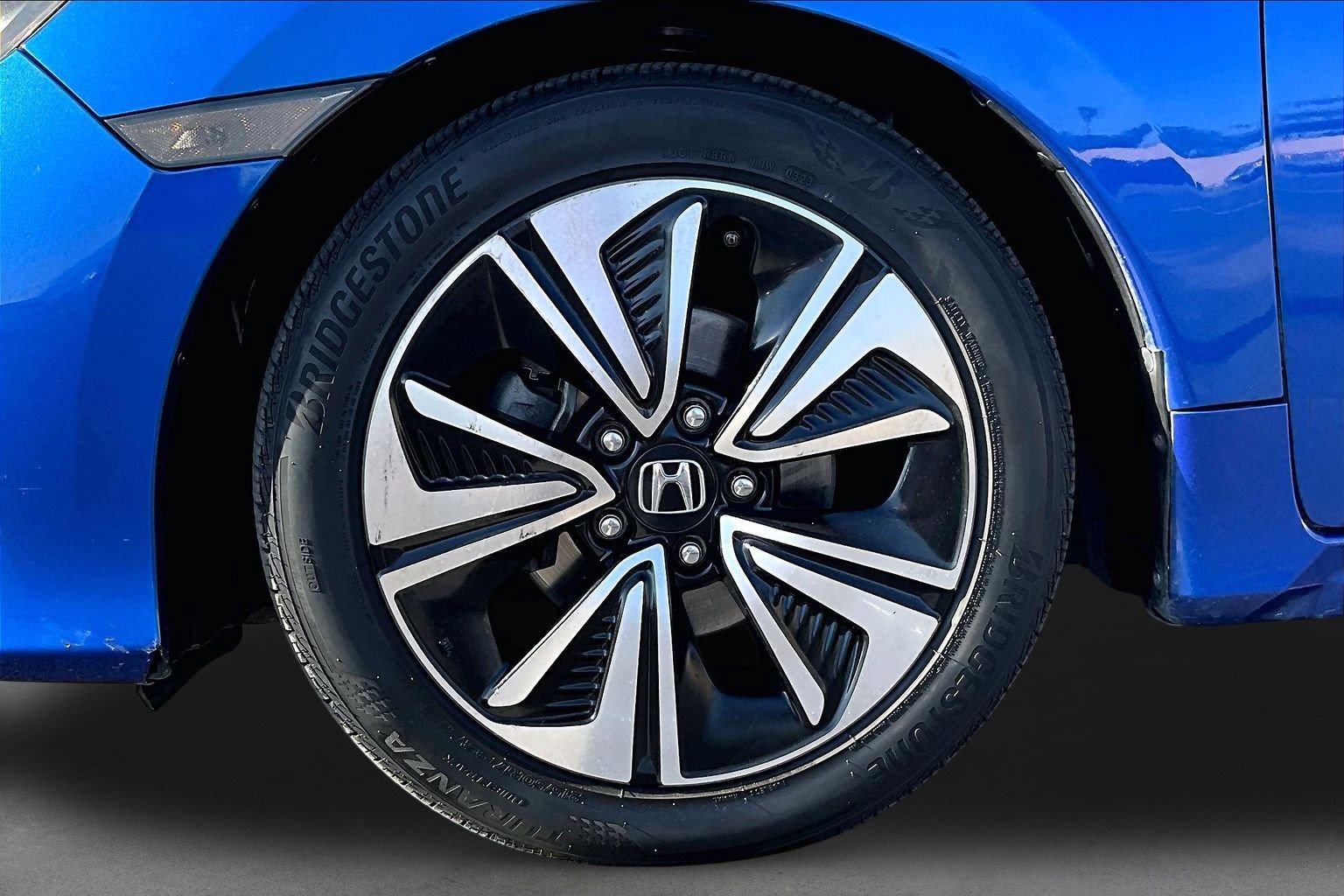 Used 2017 Honda Civic EX-T image 8