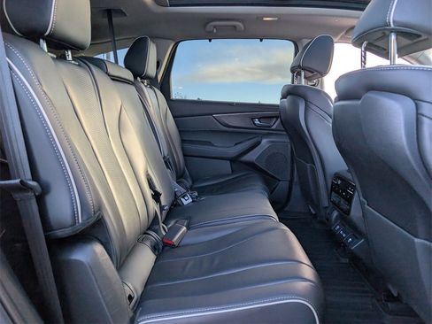 Used 2023 Acura MDX SH-AWD w/ Advance Package image 21