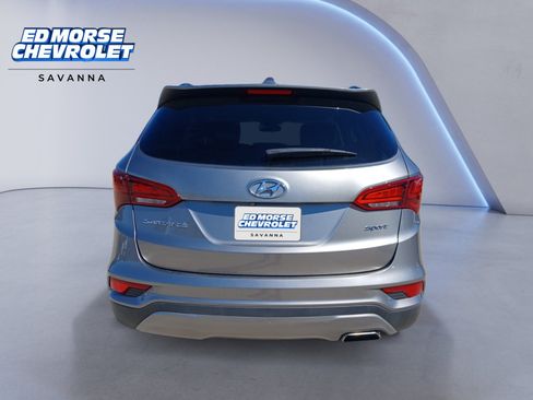 Used 2018 Hyundai Santa Fe Sport w/ 2.4L Value Package 02 FWD image 4