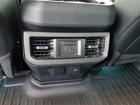 Used 2023 Ford F250 Platinum w/ Tremor Off-Road Package image 16