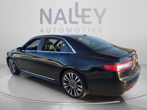 Used 2017 Lincoln Continental Reserve w/ Luxury Package AWD/4WD image 3