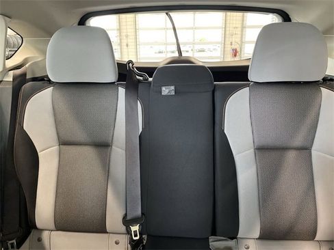 Used 2023 Subaru Crosstrek 2.0i Premium image 6