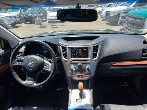 Used 2013 Subaru Outback 2.5i Limited image 14