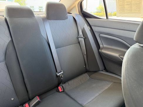 Used 2025 Nissan Versa SV FWD image 36
