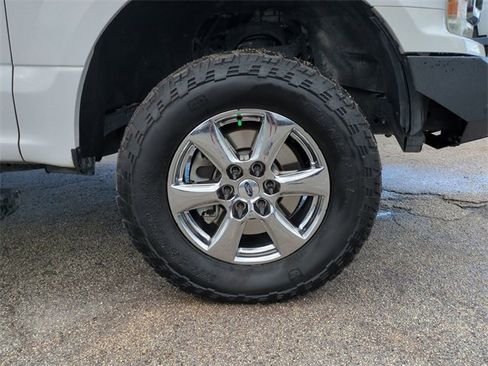 Used 2020 Ford F150 XLT w/ Equipment Group 302A Luxury image 11