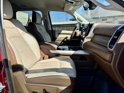 Used 2023 RAM 3500 Laramie image 13