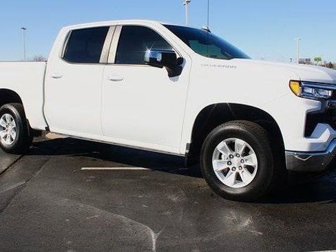 Used 2024 Chevrolet Silverado 1500 LT w/ Safety Package image 1