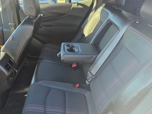 Used 2023 Chevrolet Equinox RS image 27