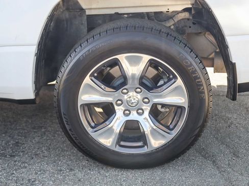 Used 2024 RAM 1500 Laramie RWD image 8