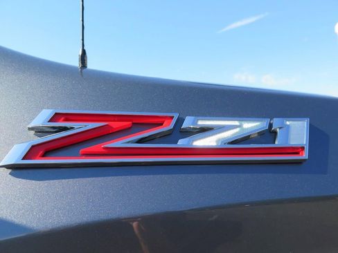 Used 2019 Chevrolet Silverado 1500 LT w/ All-Star Edition AWD/4WD image 7