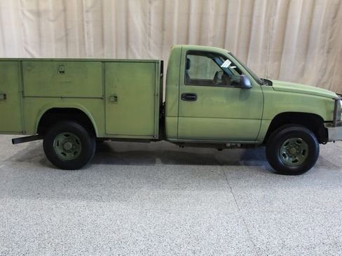 Used 2006 Chevrolet Silverado 2500 W/T w/ Heavy-Duty Power Package image 4