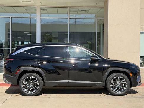 New 2026 Hyundai Tucson Limited image 3