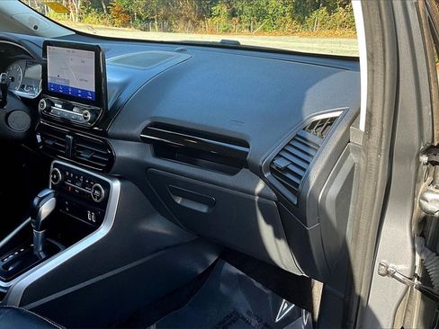Used 2021 Ford EcoSport Titanium image 24