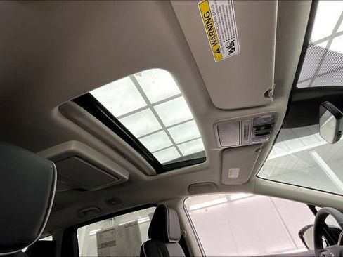 New 2026 Honda Odyssey Elite image 10