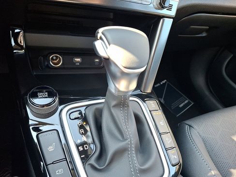 New 2026 Kia Seltos SX image 10