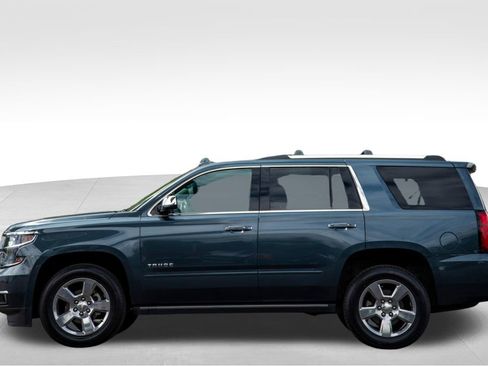 Used 2019 Chevrolet Tahoe Premier w/ Max Trailering Package AWD/4WD image 6