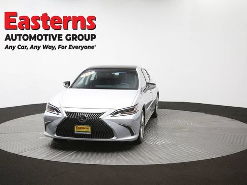 Used 2019 Lexus ES 350 Ultra Luxury w/ Accessory Package FWD image 56