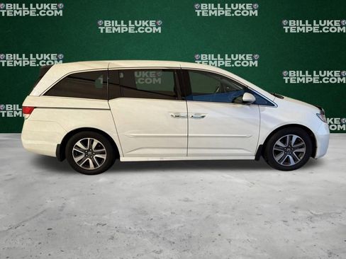 Used 2016 Honda Odyssey Touring image 4
