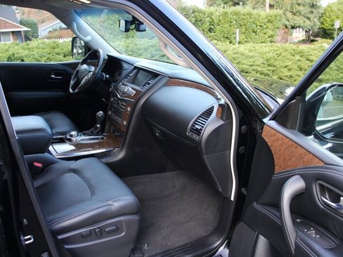 Used 2016 INFINITI QX80 4WD image 15