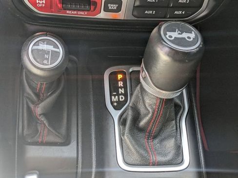 Used 2018 Jeep Wrangler Unlimited Rubicon image 21