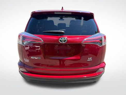 Used 2018 Toyota RAV4 LE w/ All Weather Liner Package AWD/4WD image 4