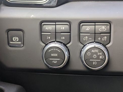 New 2026 GMC Sierra 1500 AT4X AWD/4WD image 31