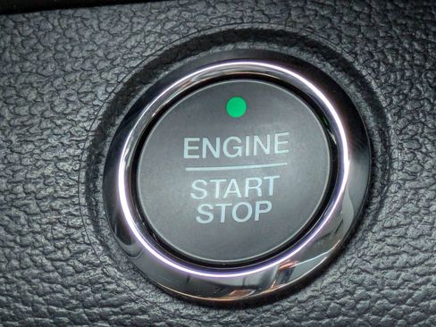 Used 2020 Ford F250 Lariat AWD/4WD image 39
