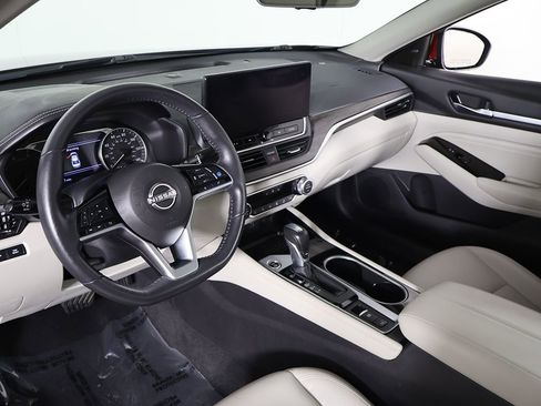 Used 2023 Nissan Altima 2.5 SL FWD image 27