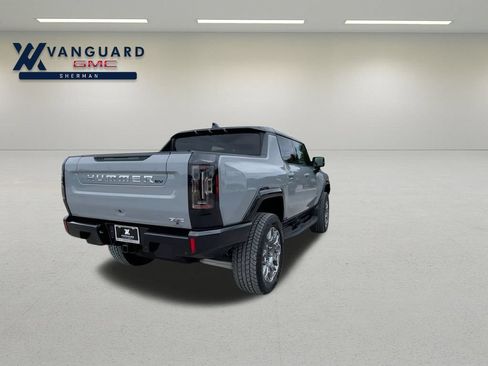 New 2025 GMC Hummer EV 3X AWD/4WD image 10