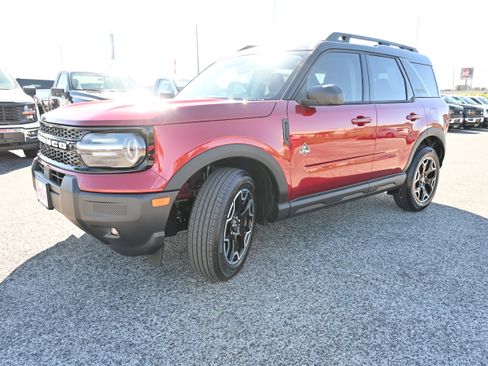 New 2025 Ford Bronco Sport Outer Banks image 38