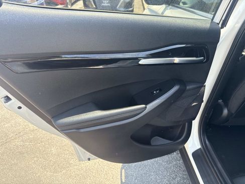 Used 2023 Kia Seltos S FWD image 15