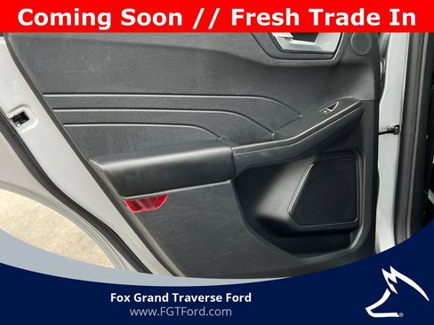 Certified 2022 Ford Escape Titanium w/ Titanium Elite Package image 33