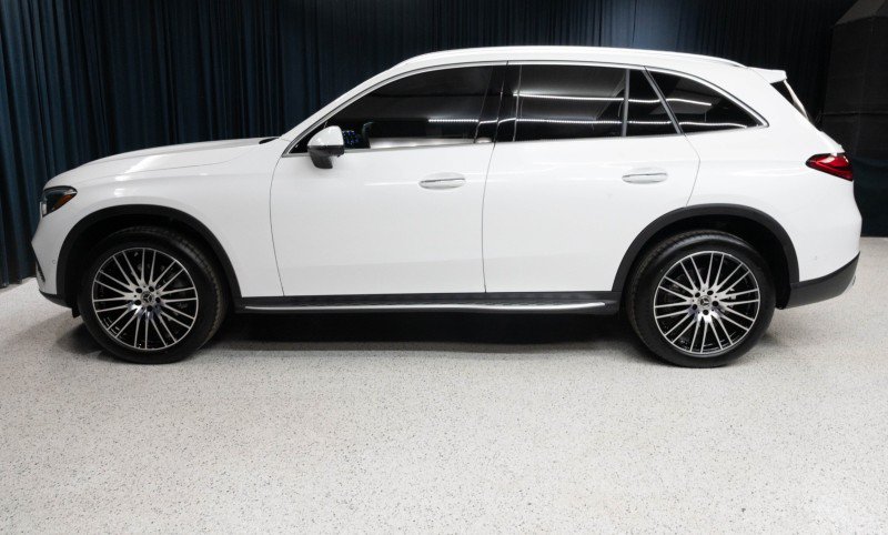 New 2027 Mercedes-Benz GLC 300 image 8