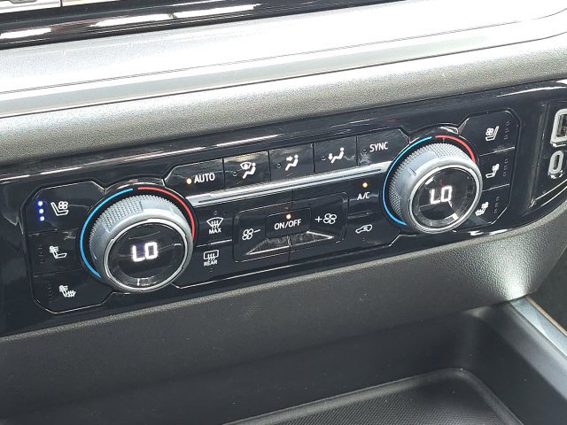 Used 2024 Chevrolet Silverado 3500 High Country w/ High Country Premium Package AWD/4WD image 35