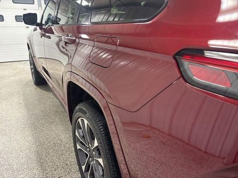 Used 2023 Jeep Grand Cherokee L Overland image 37