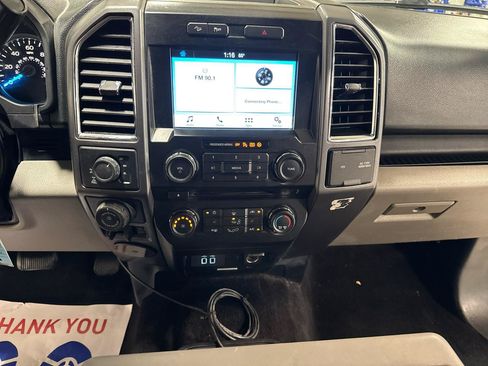 Used 2016 Ford F150 XLT w/ Equipment Group 302A Luxury AWD/4WD image 19