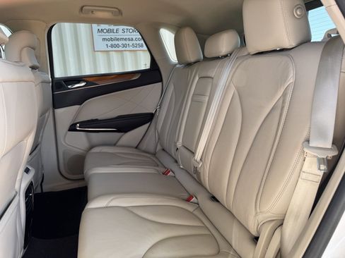 Used 2018 Lincoln MKC Select w/ Select Plus Package image 37