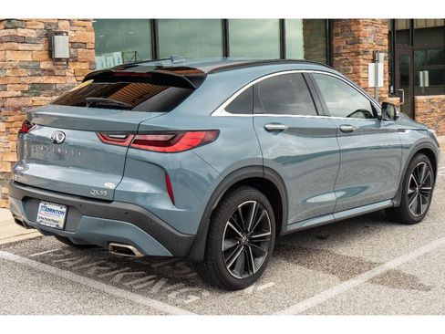 Used 2023 INFINITI QX55 Sensory w/ Lighting Package AWD/4WD image 3