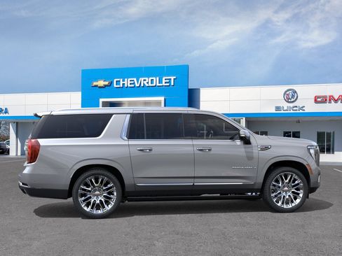 New 2026 GMC Yukon XL Denali AWD/4WD image 5