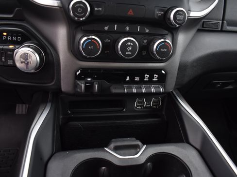 Used 2021 RAM 1500 Big Horn image 21