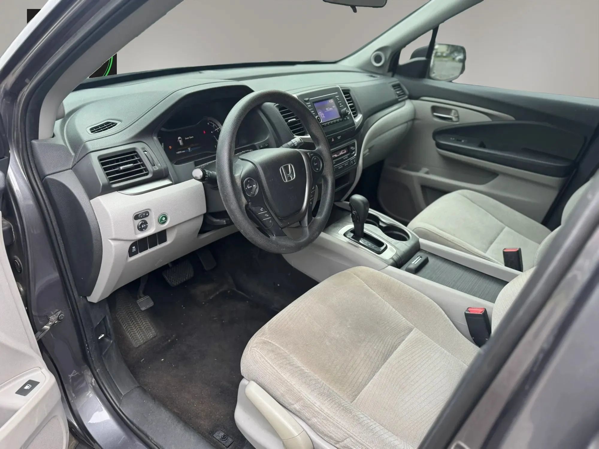 Used 2016 Honda Pilot LX image 11