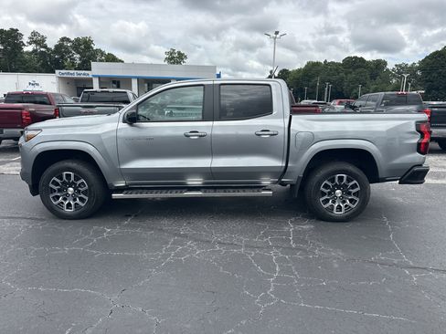 Used 2023 Chevrolet Colorado LT w/ LT Convenience Package II RWD image 5