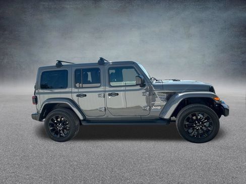 Used 2023 Jeep Wrangler Unlimited Sahara w/ Cold Weather Group AWD/4WD image 23