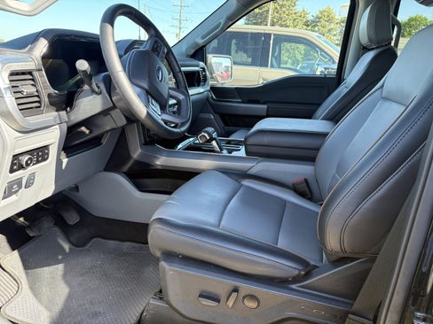 Used 2025 Ford F150 Lariat w/ Equipment Group 501A Mid AWD/4WD image 6