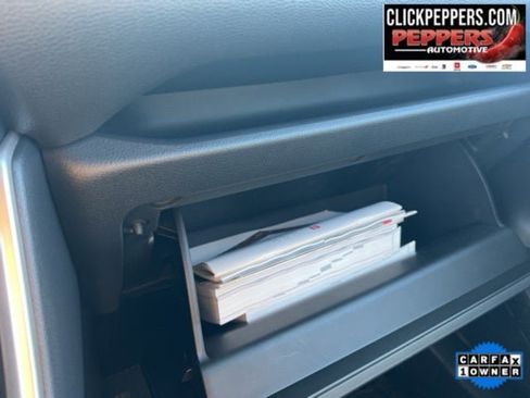 Used 2024 Toyota RAV4 SE image 15