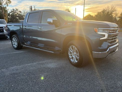Used 2024 Chevrolet Silverado 1500 LTZ image 3