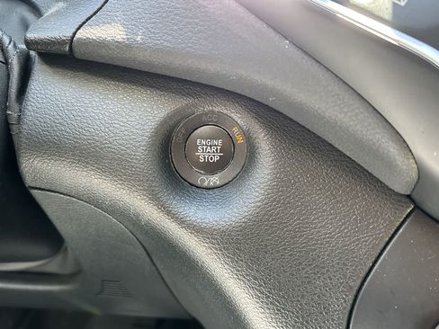 Certified 2023 Jeep Cherokee Altitude Lux AWD/4WD image 24