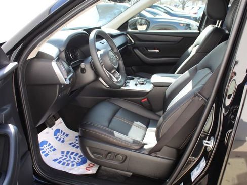 Certified 2025 MAZDA CX-90 3.3 Turbo w/ Select Package image 30