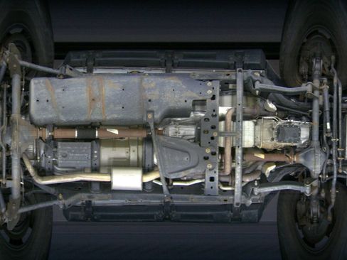 Used 2016 Jeep Wrangler Unlimited Sahara image 5