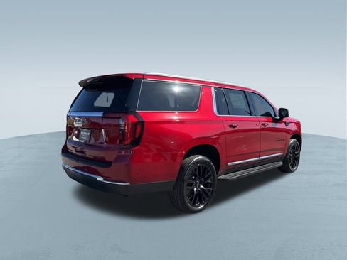 New 2026 GMC Yukon XL Elevation w/ LPO, Elevation Black Package image 9
